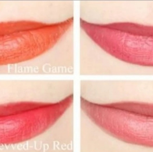 Benefit Cosmetics - "They're Real BIG SEXY 4pc All-in-One Lip/Lipliner Kit" - Picture 2 of 4